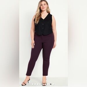 Old Navy Maroon Pixie Pants size 16